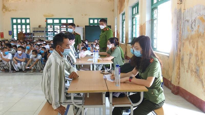 Ninh Bình: Gần 5.000 phạm nhân được tiêm đủ 2 mũi vaccine phòng COVID-19