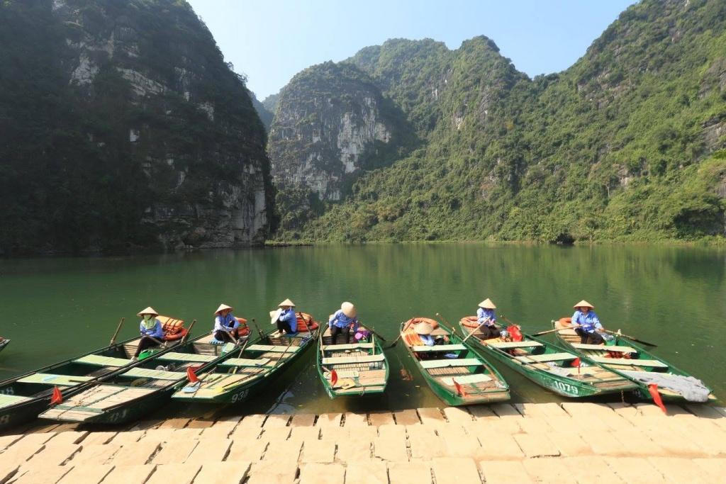 Ninh Bình mở cửa đón khách du lịch trở lại từ hôm nay (15/11)