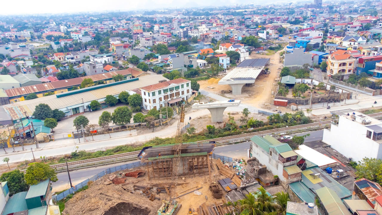 Cầu vượt đường sắt Bắc Nam: Bước đột phá trong phát triển hạ tầng giao thông thành phố Phủ Lý