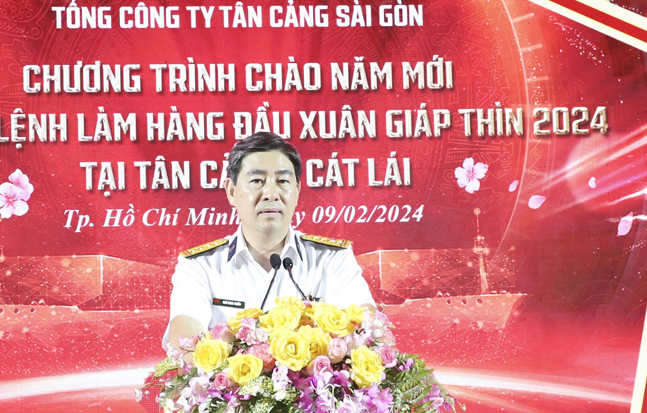 Tổng Công ty Tân Cảng Sài Gòn phát lệnh làm hàng đầu xuân Giáp Thìn