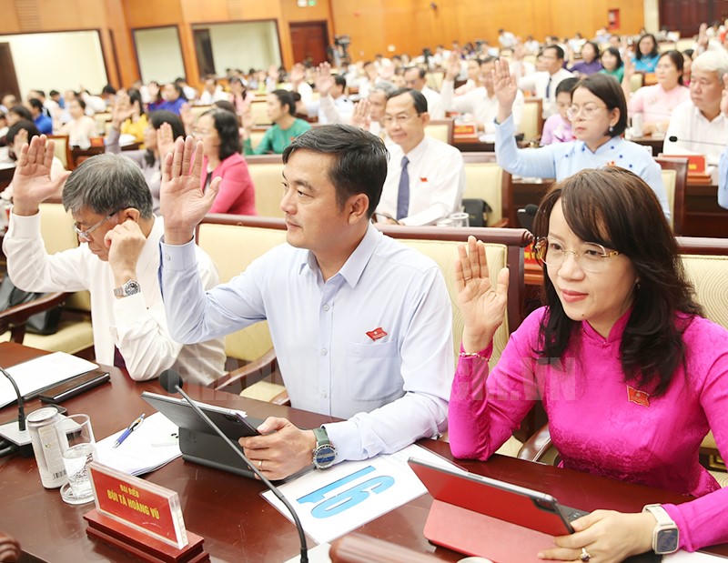 HĐND TP Hồ Chí Minh thông qua 22 Nghị quyết quan trọng