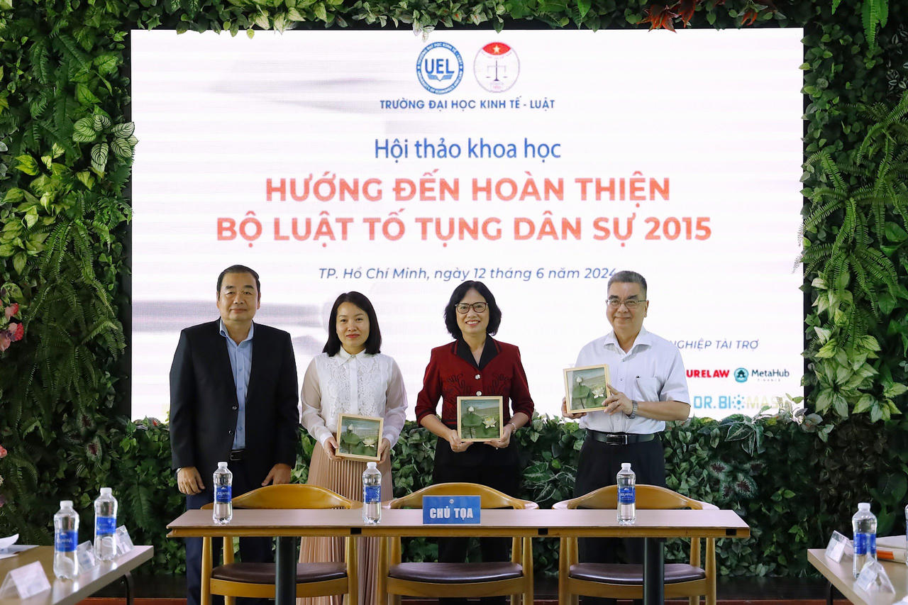 Hội thảo khoa học hướng đến hoàn thiện Bộ luật Tố tụng dân sự năm 2015