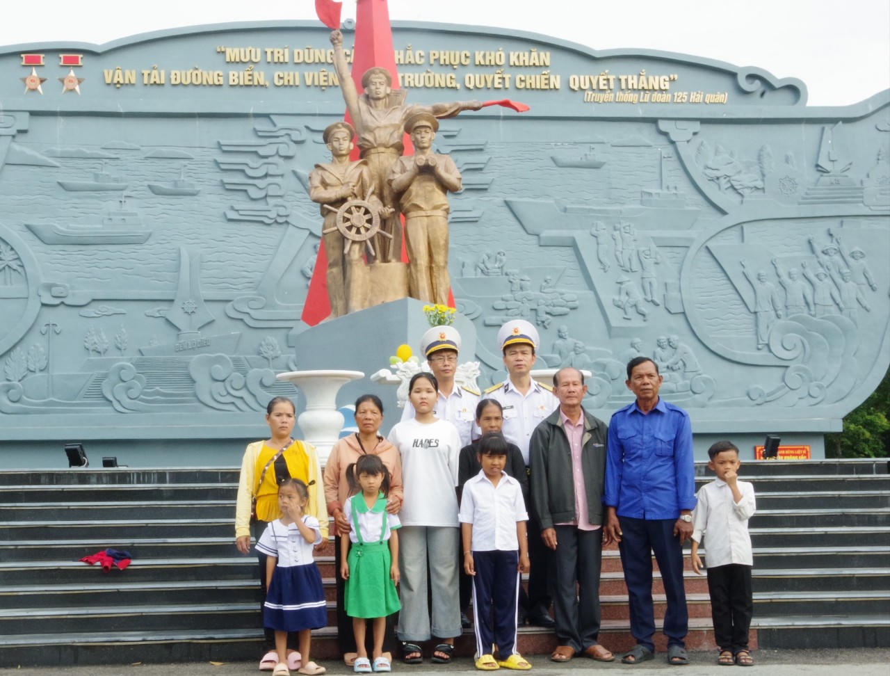 Lữ đoàn 125, Vùng 2 Hải quân đạt nhiều kết quả nổi bật trong huấn luyện, quản lý kỷ luật