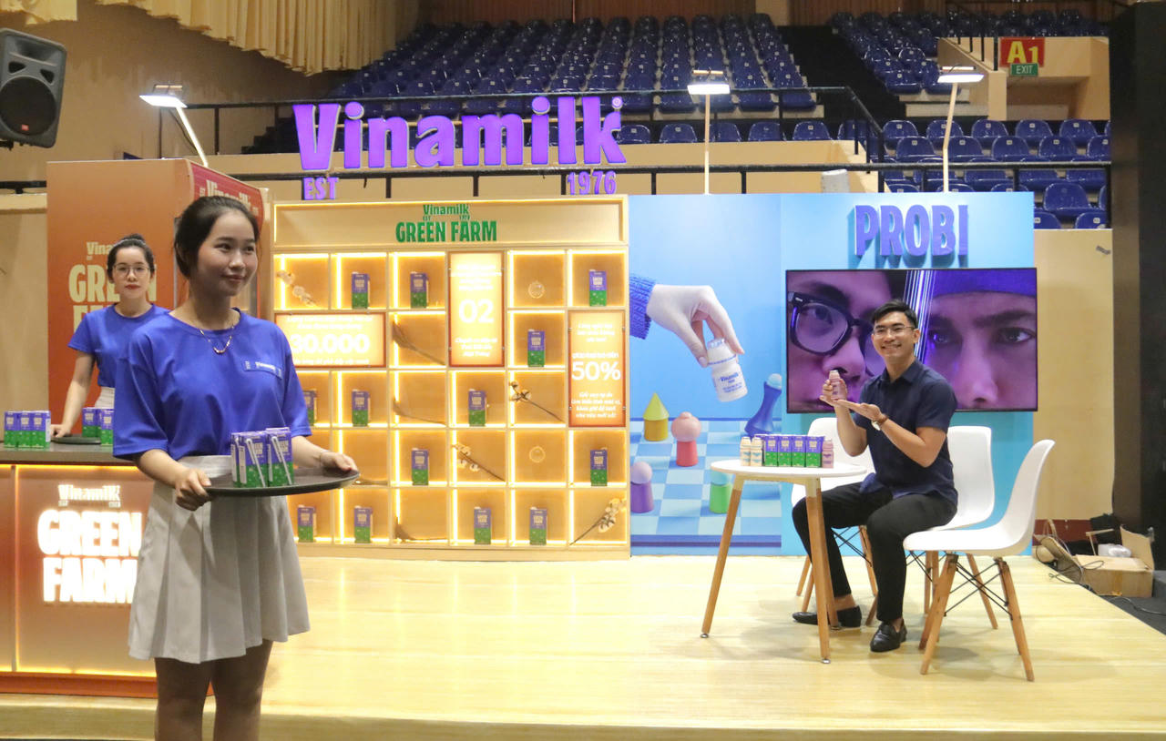 Hàng ngàn người tham dự Ngày hội các Nhà sáng tạo nội dung số Việt Nam 2024