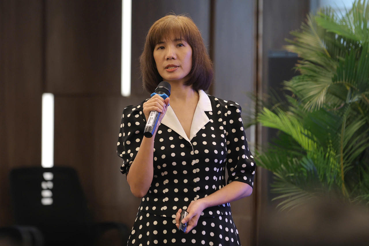 Bộ Tư pháp tập huấn về công tác hỗ trợ pháp lý cho doanh nghiệp tại TP HCM