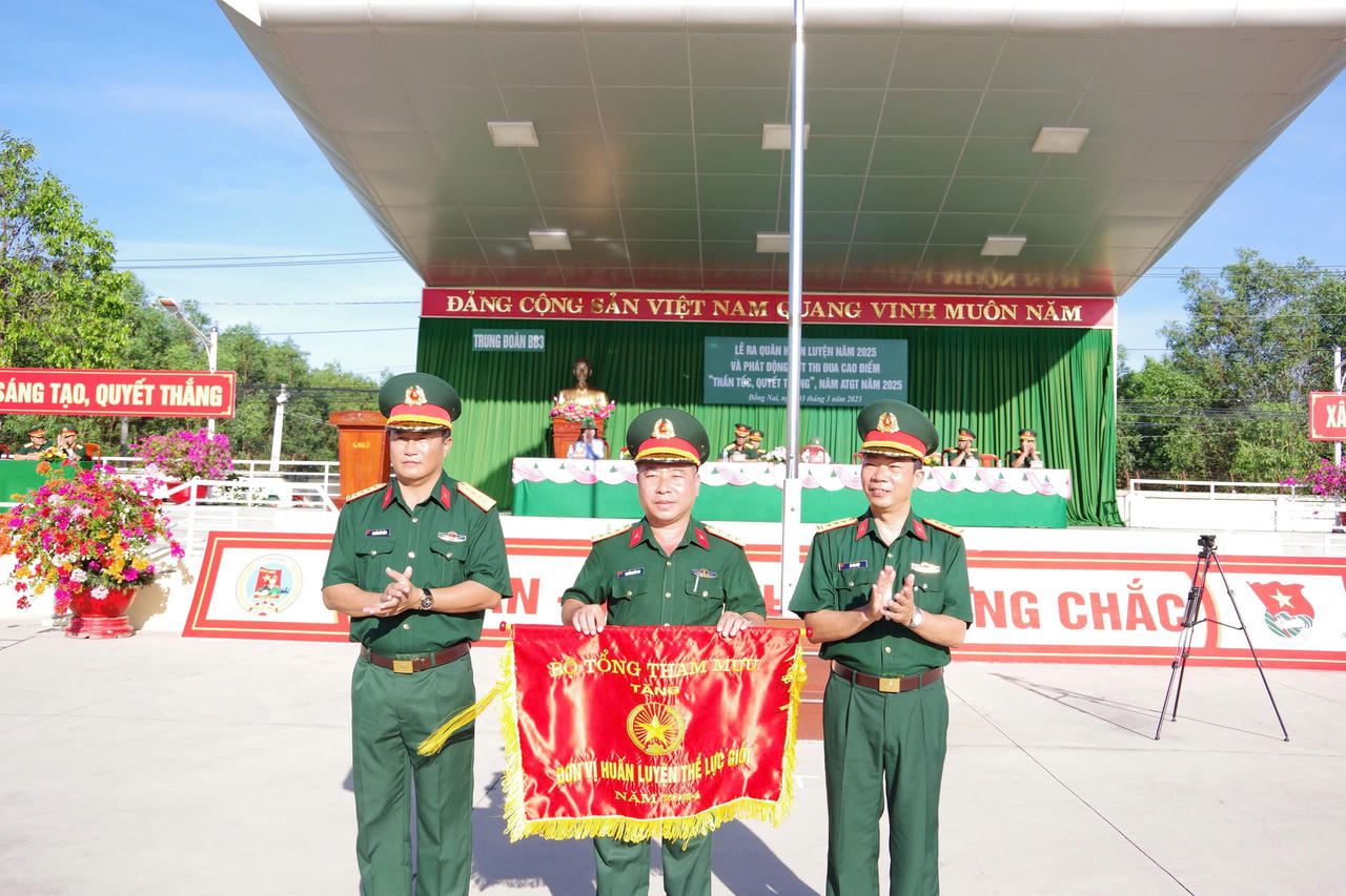 Sư đoàn Bộ binh 9 (Quân đoàn 34) quyết tâm hoàn thành xuất sắc nhiệm vụ năm 2025