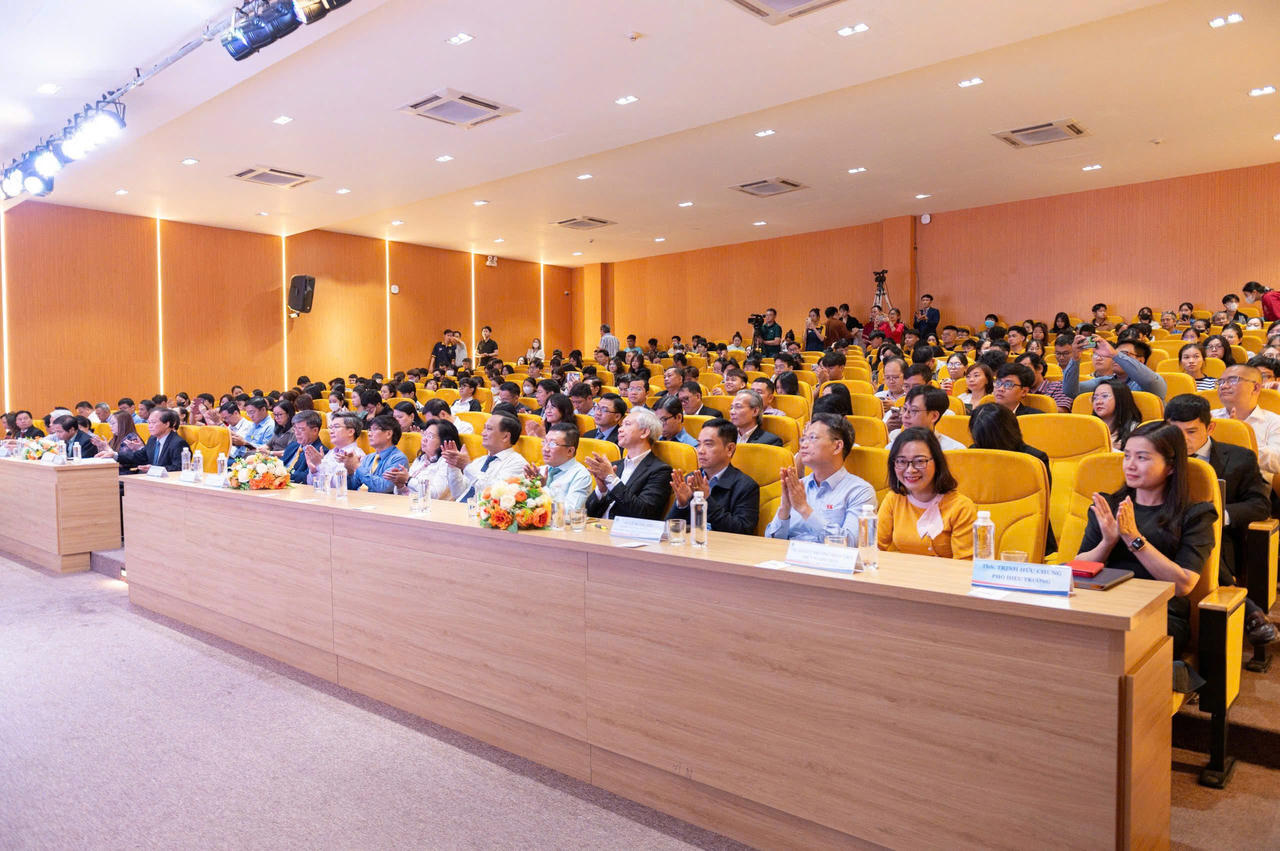 Hội thảo khoa học cấp Quốc gia 'Hoàn thiện pháp luật trong nền kinh tế số'