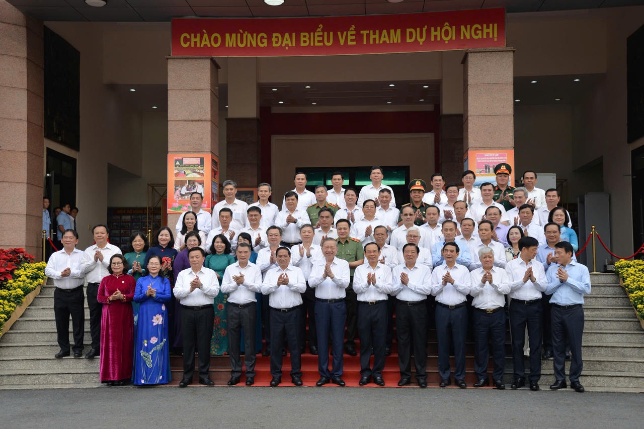 Tổng Bí thư Tô Lâm, Thủ tướng Phạm Minh Chính làm việc tại TP HCM