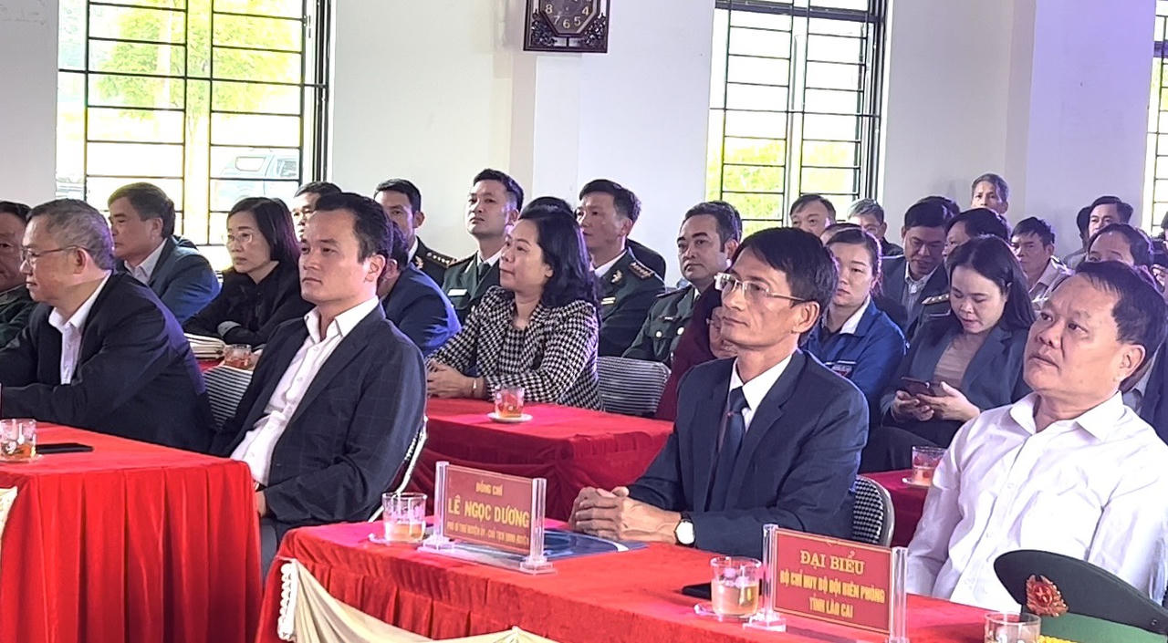 Công trình Cột cờ trên núi Cô Tiên - Điểm nhấn phát triển du lịch của huyện Mường Khương