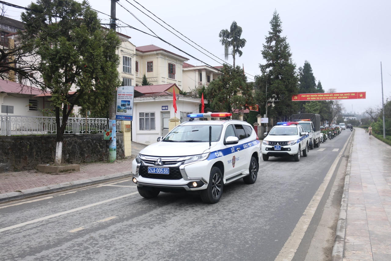 Công an loạt tỉnh, thành ra quân bảo đảm an ninh trật tự dịp Tết Quý Mão 2023