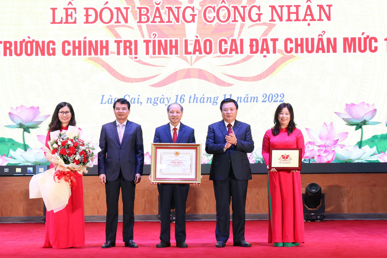 Trường Chính trị tỉnh Lào Cai đạt chuẩn mức độ 1 đầu tiên của cả nước