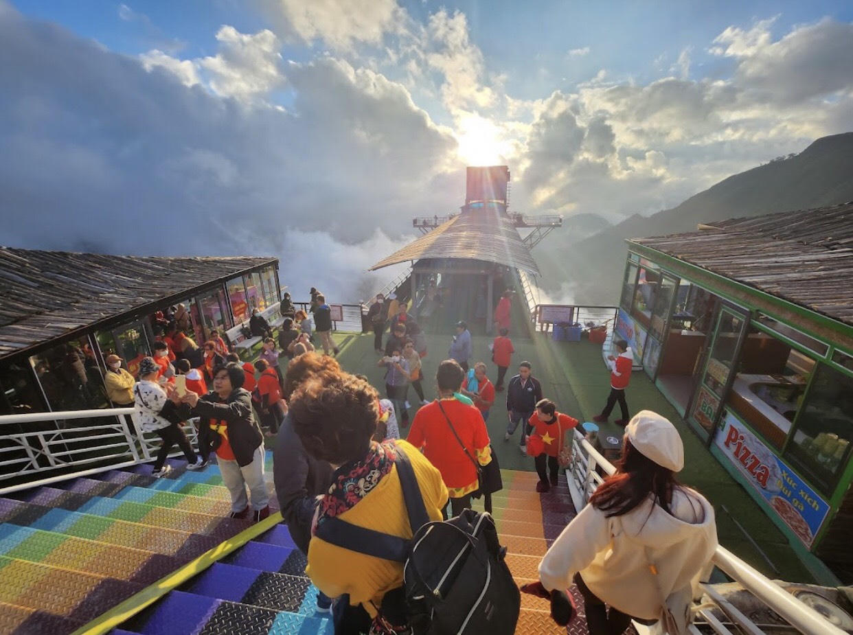 Đến Lai Châu thăm cầu kính cao nhất Việt Nam