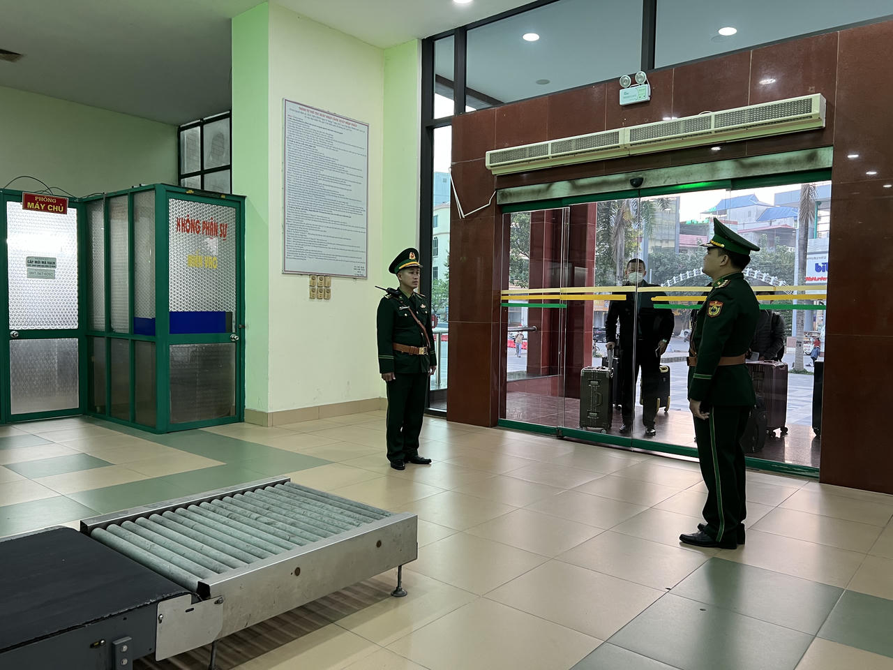 Lào Cai: Đón những vị khách đầu tiền sau 3 năm đóng cửa khẩu