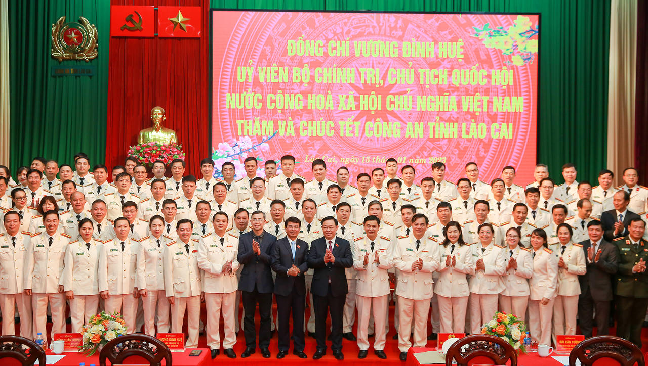 Chủ tịch Quốc hội: Lào Cai cần khai thác tốt tiềm năng, lợi thế, vị trí đặc biệt quan trọng của tỉnh