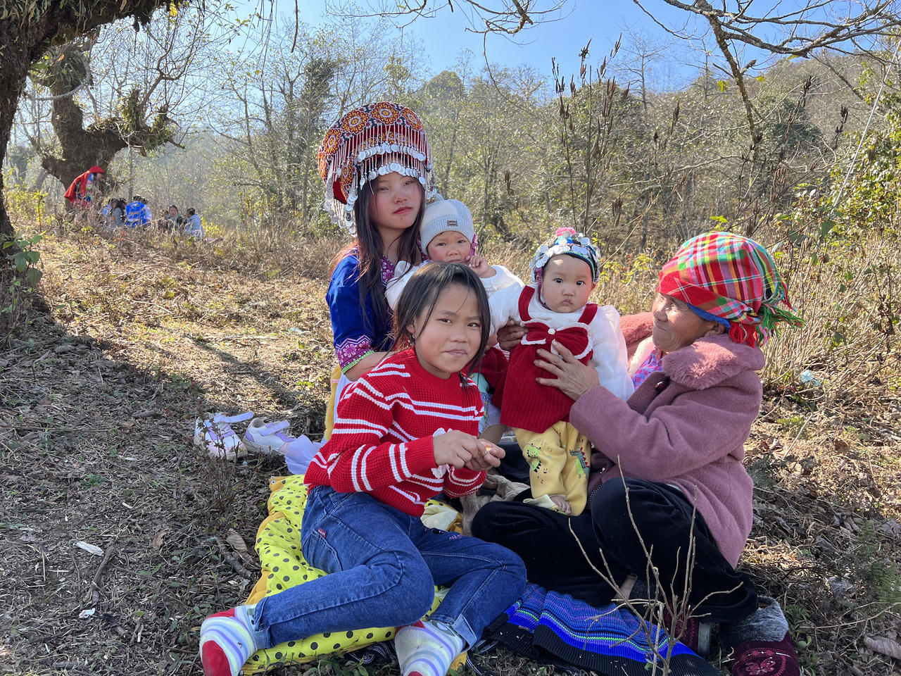 Rộn ràng du xuân cùng đồng bào vùng cao Y Tý 