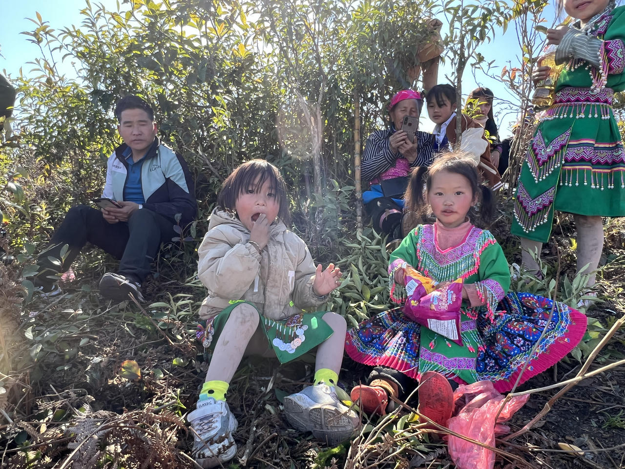 Rộn ràng du xuân cùng đồng bào vùng cao Y Tý 