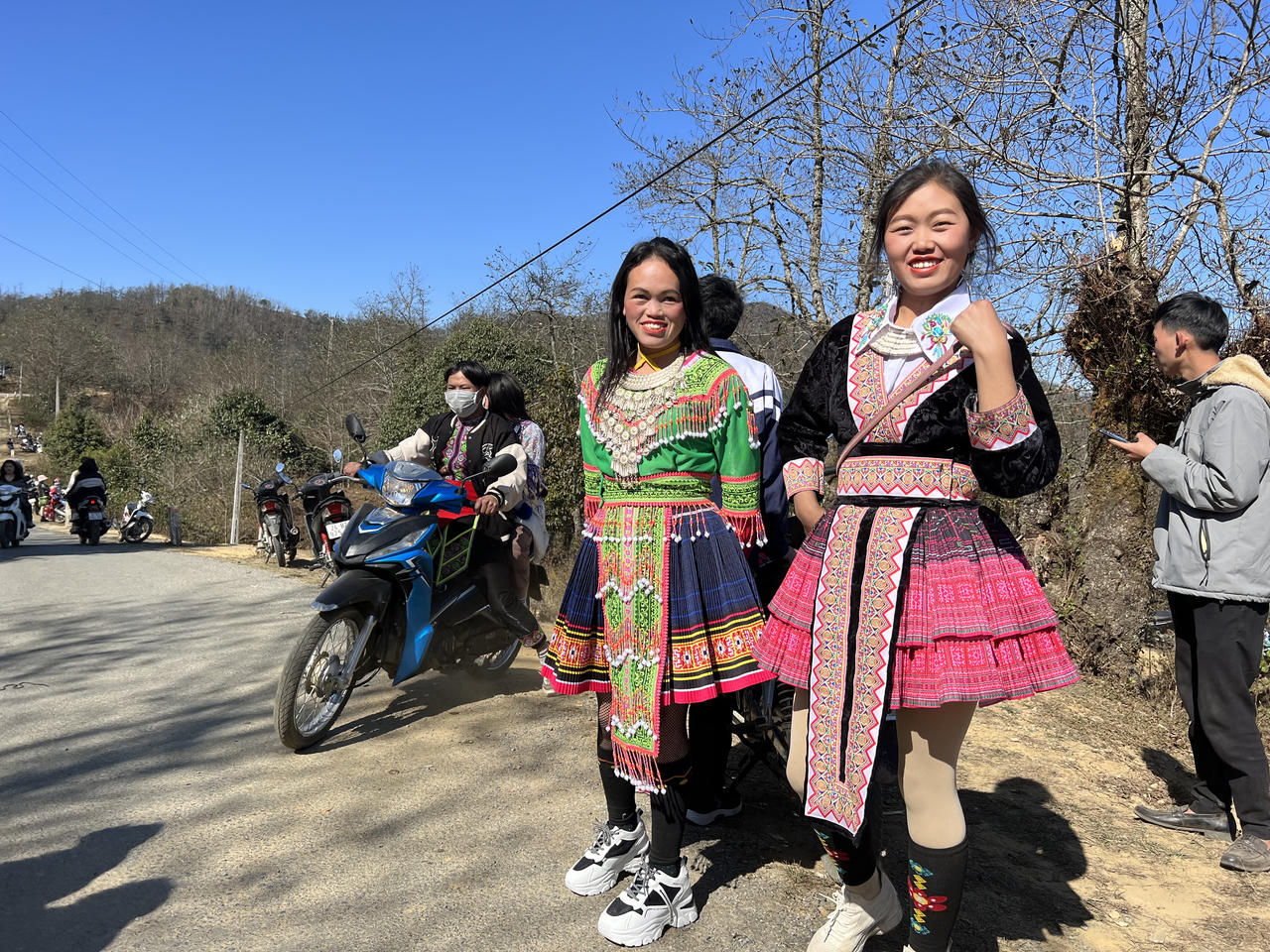 Rộn ràng du xuân cùng đồng bào vùng cao Y Tý 