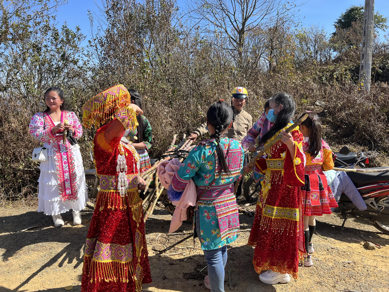 Rộn ràng du xuân cùng đồng bào vùng cao Y Tý 