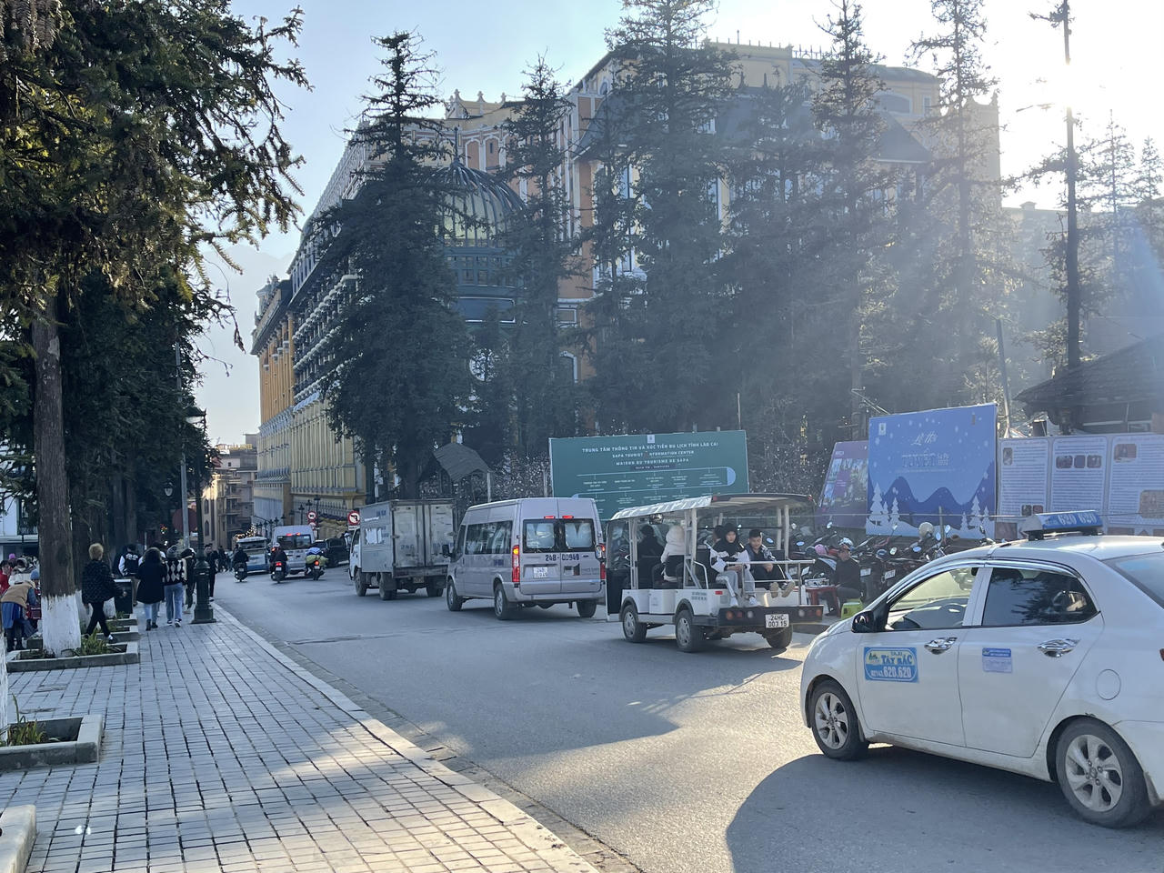  Sa Pa nhộn nhịp những ngày đầu năm mới