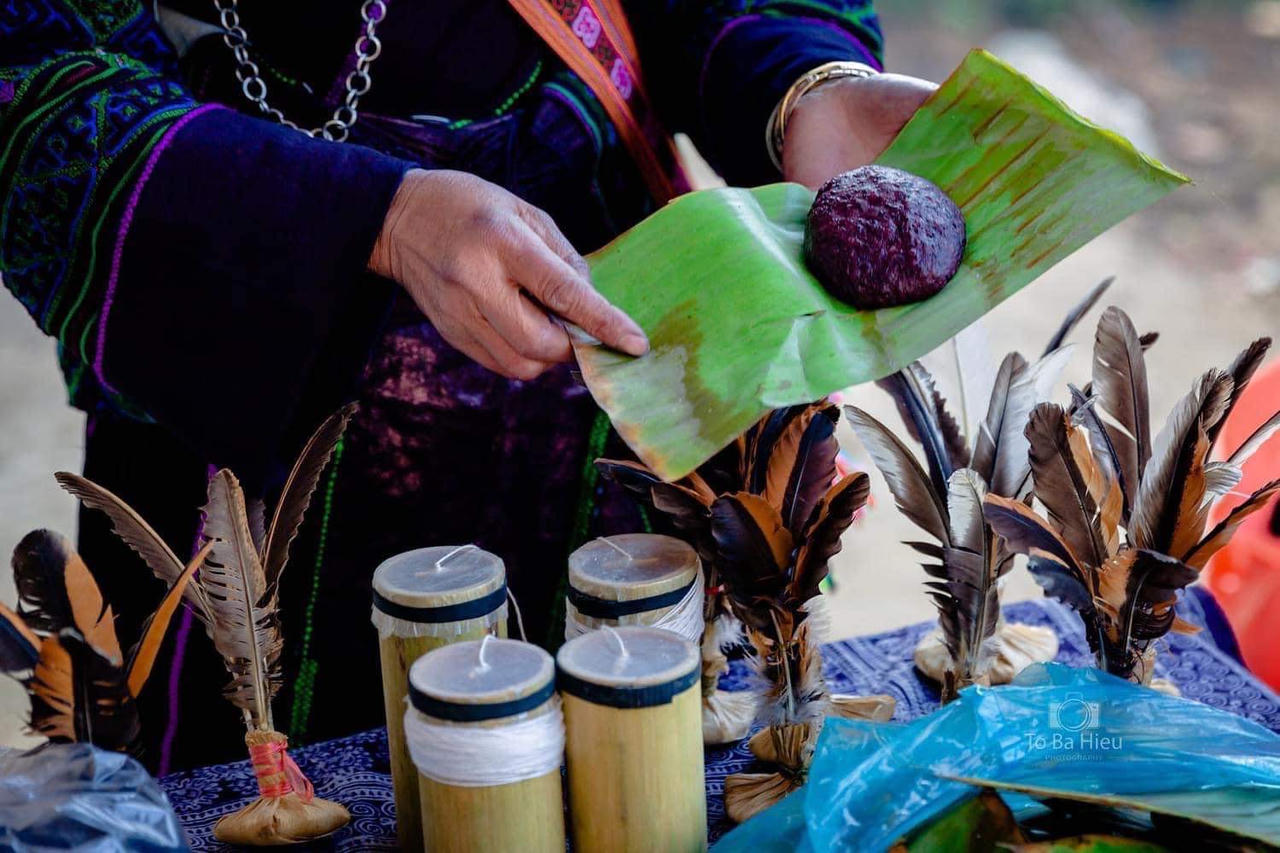 Tưng bừng Lễ hội Gầu Tào của dân tộc Mông ở Sa Pa