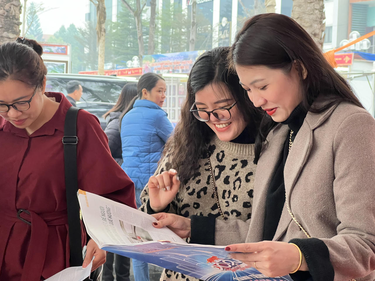 Lào Cai: Khai mạc Hội Báo xuân Quý Mão 2023