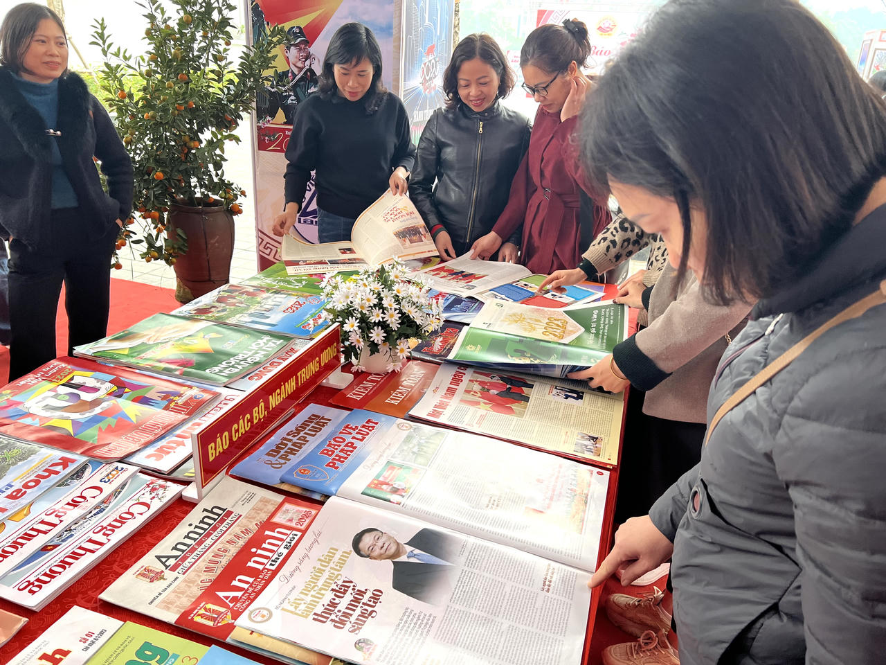 Lào Cai: Khai mạc Hội Báo xuân Quý Mão 2023