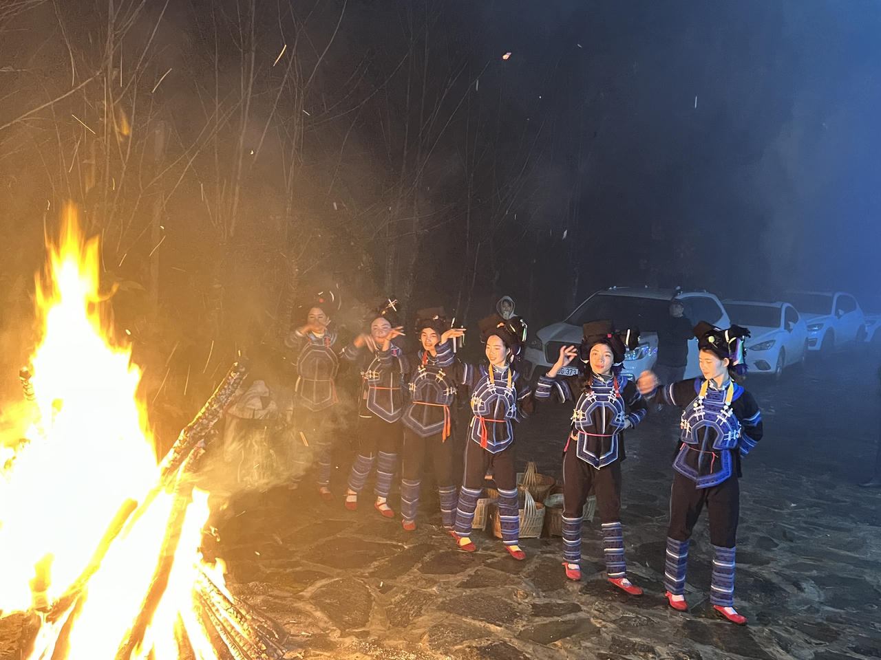 Y Tý bừng sáng sau mùa đông!