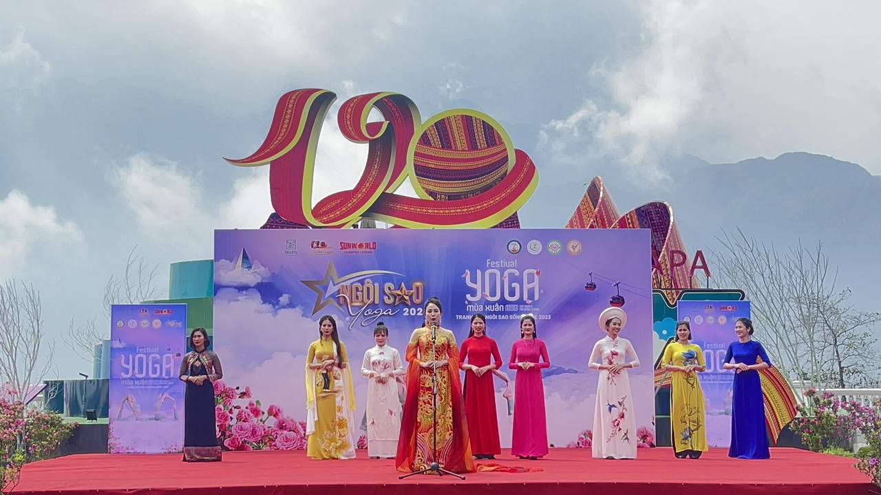 Kỷ niệm 120 năm du lịch, Sa Pa chào đón du khách bằng nhiều sự kiện hấp dẫn.