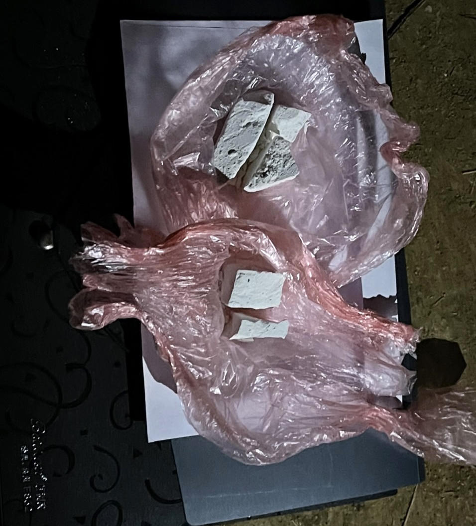 Khởi tố vụ án, khởi tố "sơn nữ" mua bán trái phép chất ma tuý