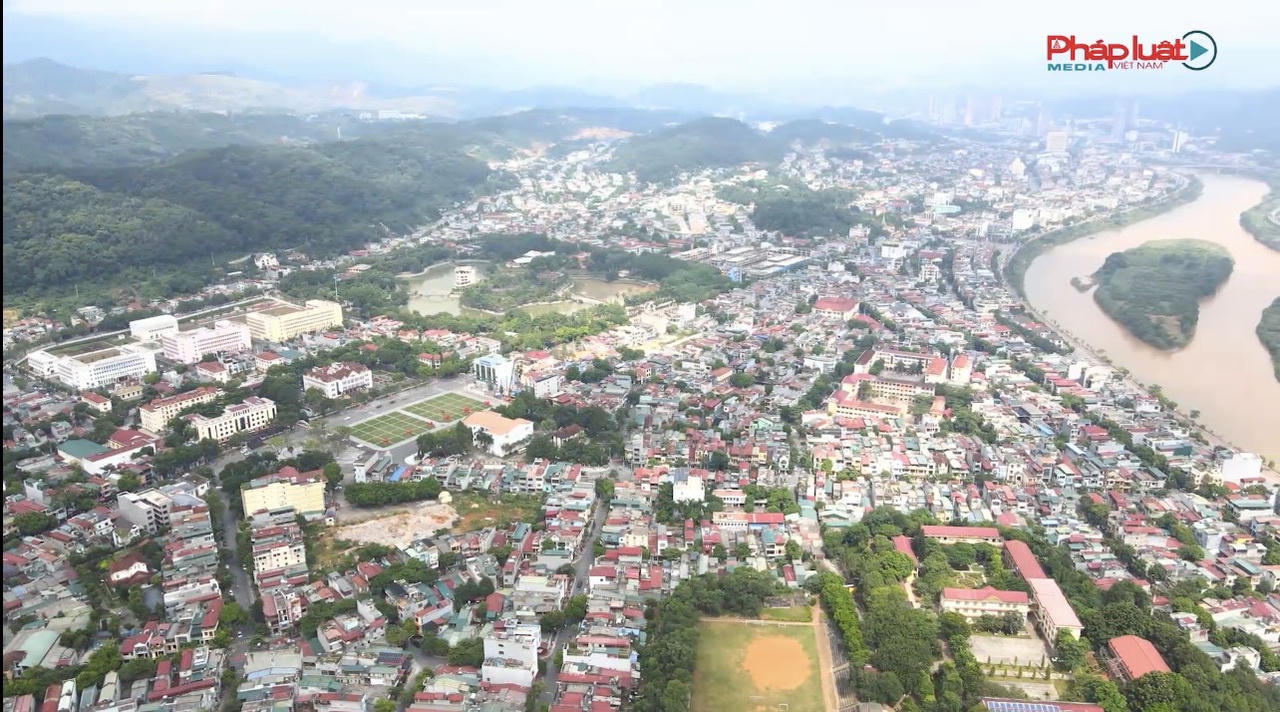 'Thời cơ vàng' để Lào Cai cất cánh