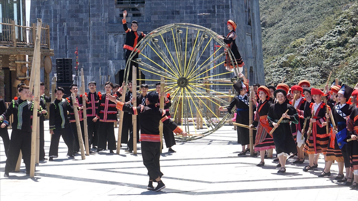 Hàng loạt "đặc sản" kích cầu du lịch hướng tới Kỷ niệm 120 năm du lịch Sa Pa