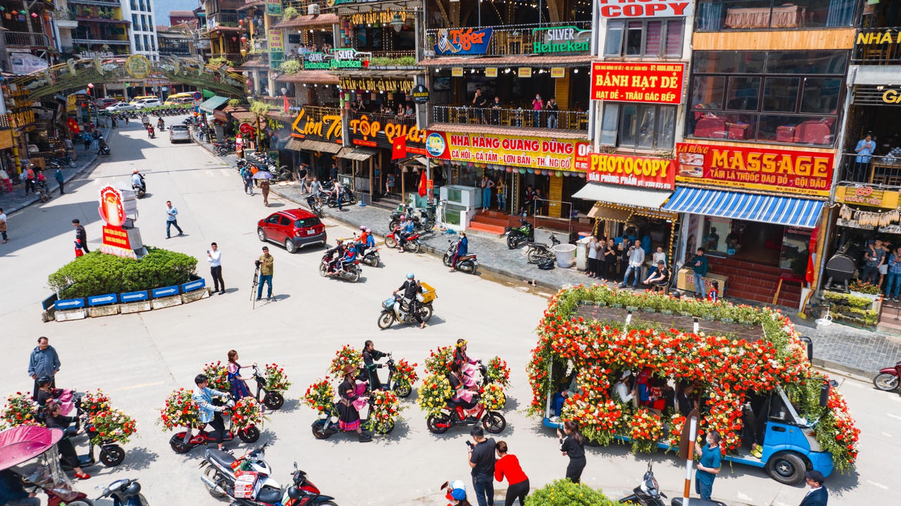 Khai mạc “Lễ hội Festival hoa hồng năm 2023”