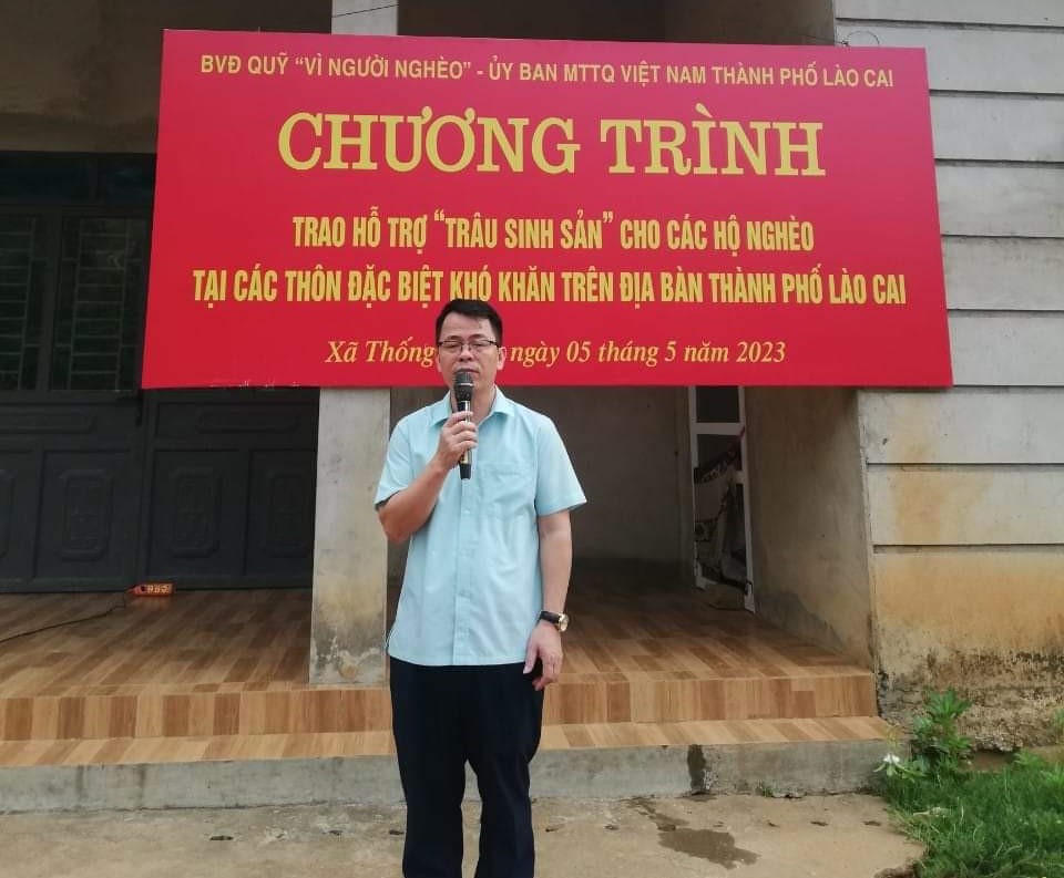 Hỗ trợ trâu sinh sản cho nhiều hộ nghèo tại xã Thống Nhất 