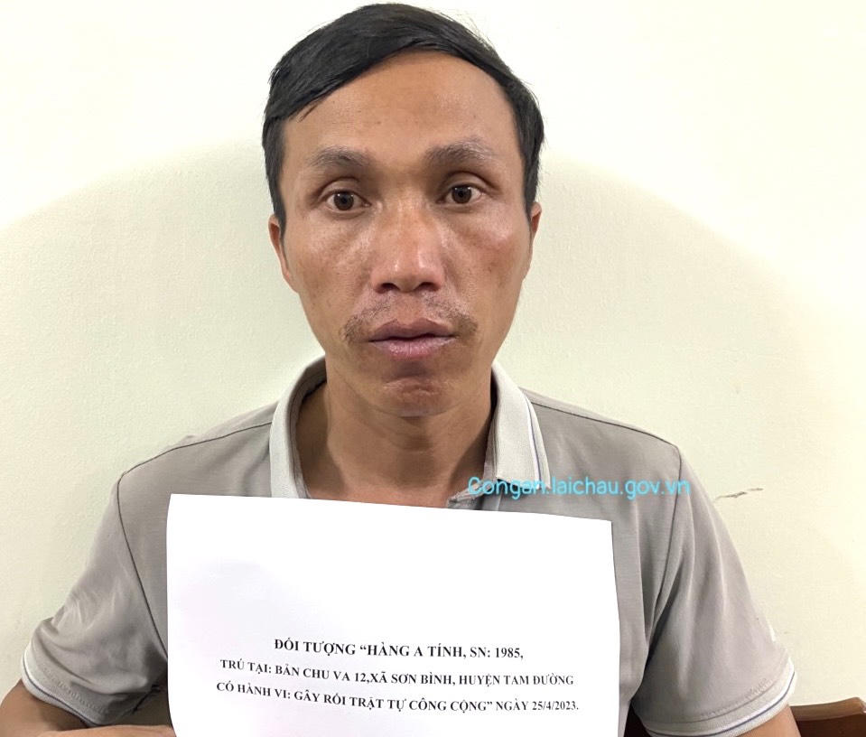 Lai Châu: Bắt đối tượng mang quan tài đến UBND xã gây rối