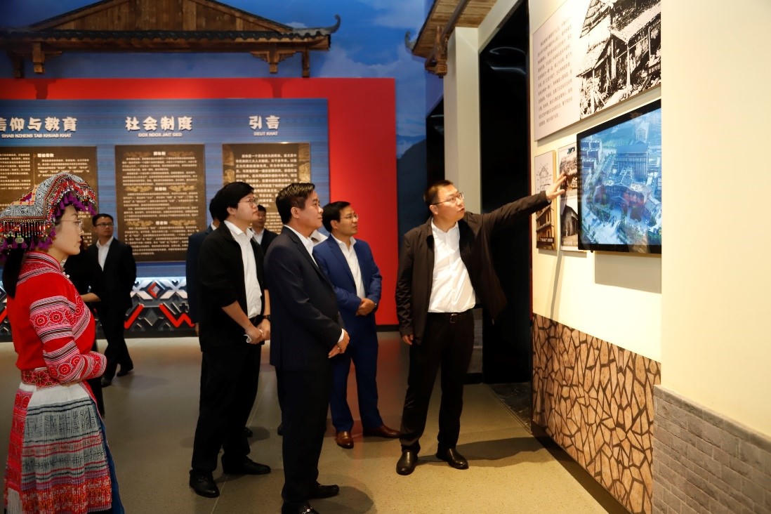 Sa Pa thúc đẩy hợp tác phát triển du lịch và nông nghiệp với tỉnh Vân Nam