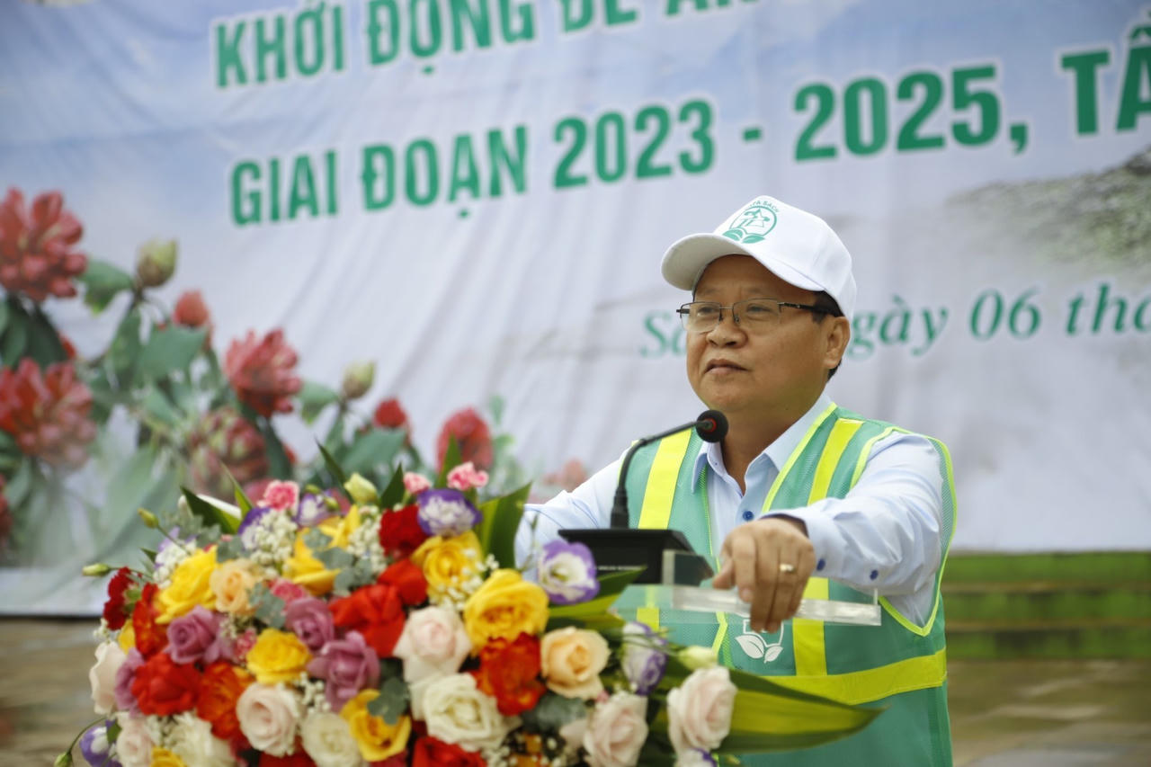 Sa Pa: Ra quân khởi động đề án xây dựng đô thị “Sa Pa Sạch”.
