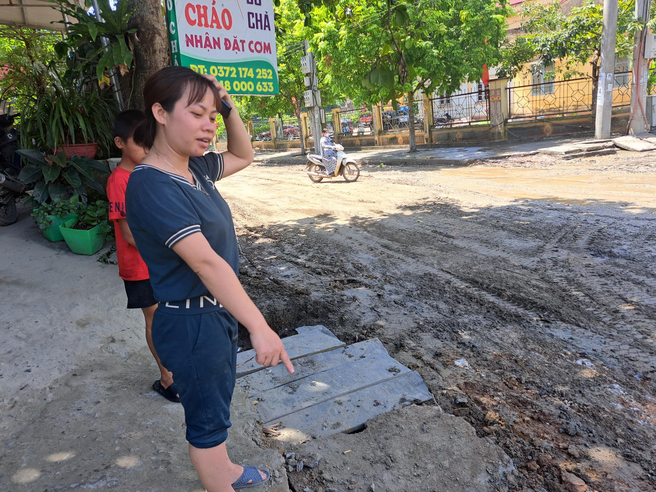 Nỗ lực ổn định đời sống người dân sau sự cố vỡ cống hồ thải tuyển đồng Tả Phời