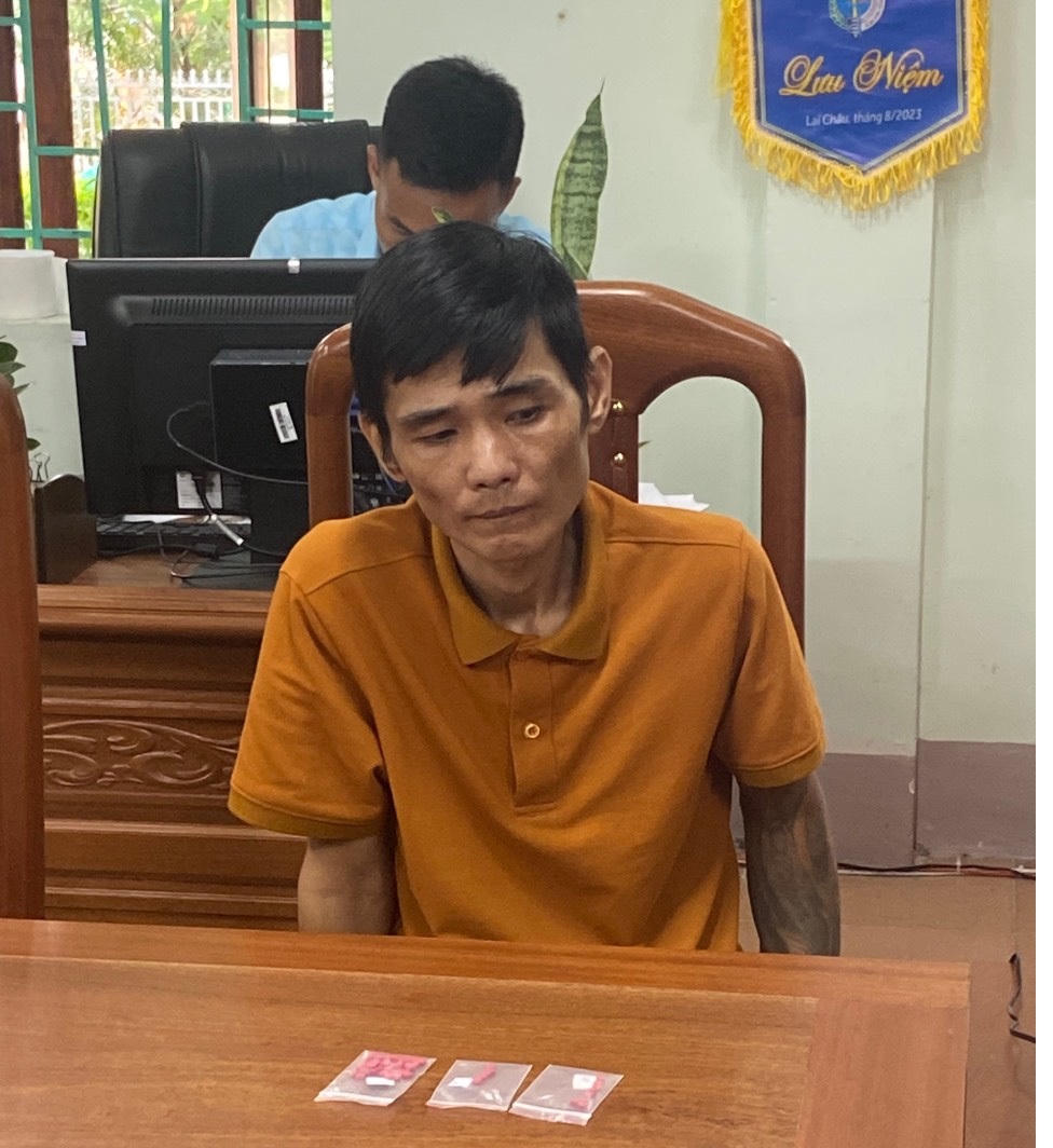 Lai Châu: Quản lý và 5 nữ “tiếp viên” quán karaoke dương tính với ma tuý