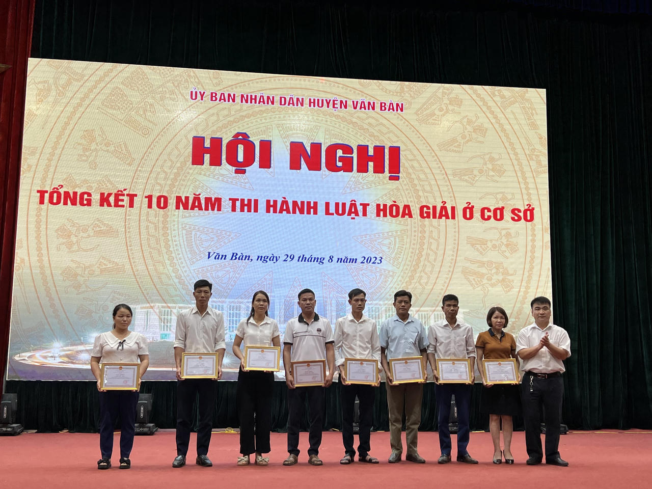 Huyện Văn Bàn (Lào Cai) tổ chức Hội nghị tổng kết 10 năm thi hành Luật Hòa giải ở cơ sở 