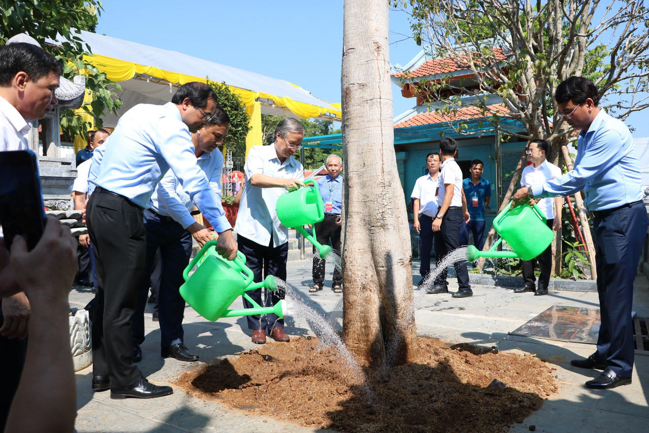 Khai mạc lễ hội đền Bảo Hà năm 2023