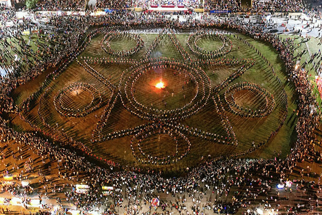 Đồng bào Than Uyên vui Tết Độc lập