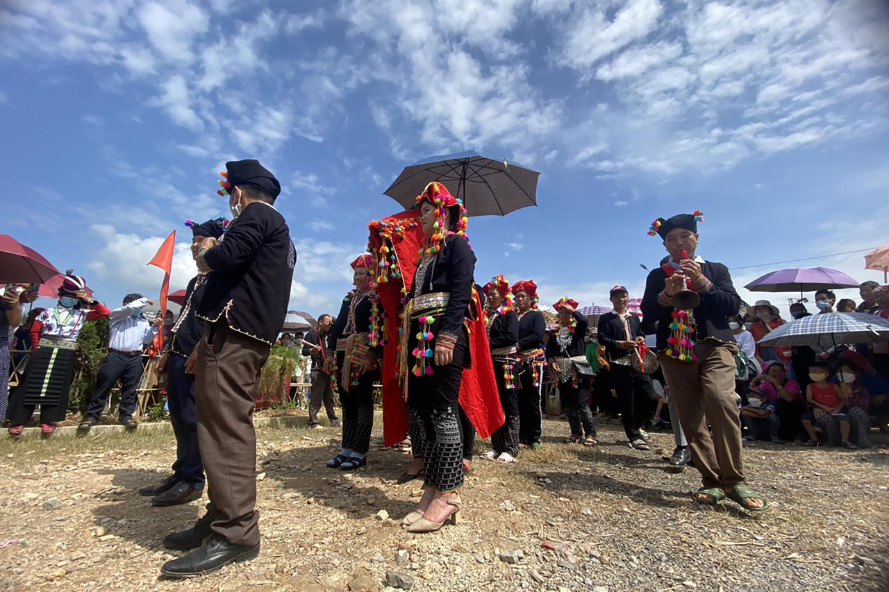 Đồng bào Than Uyên vui Tết Độc lập