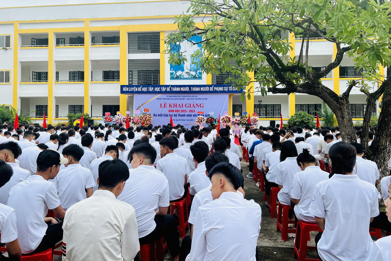 Ra mắt Câu lạc bộ Thanh niên với pháp luật tại thành phố Lào Cai