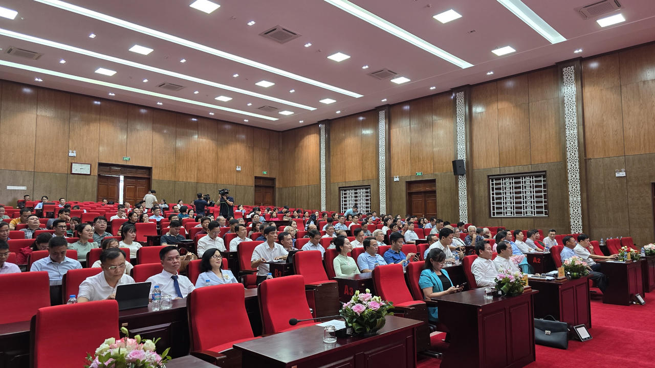 Nhóm Phóng viên Báo Pháp luật nhận Giải B, Giải Báo chí tỉnh Lào Cai năm 2024