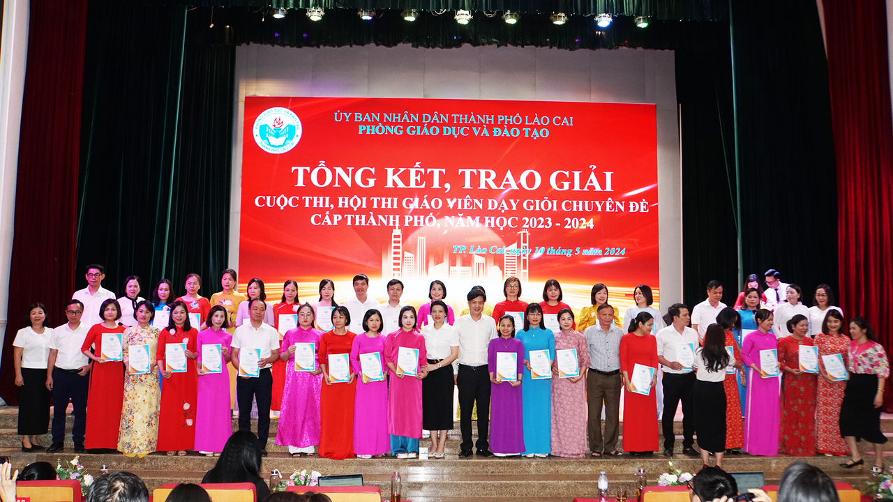 Nhiều giải pháp nâng cao chất lượng giáo dục của Lào Cai