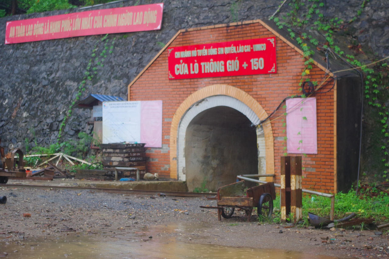 Khởi tố vụ án, khởi tố bị can vụ tai nạn tại hầm lò khiến 2 người thương vong