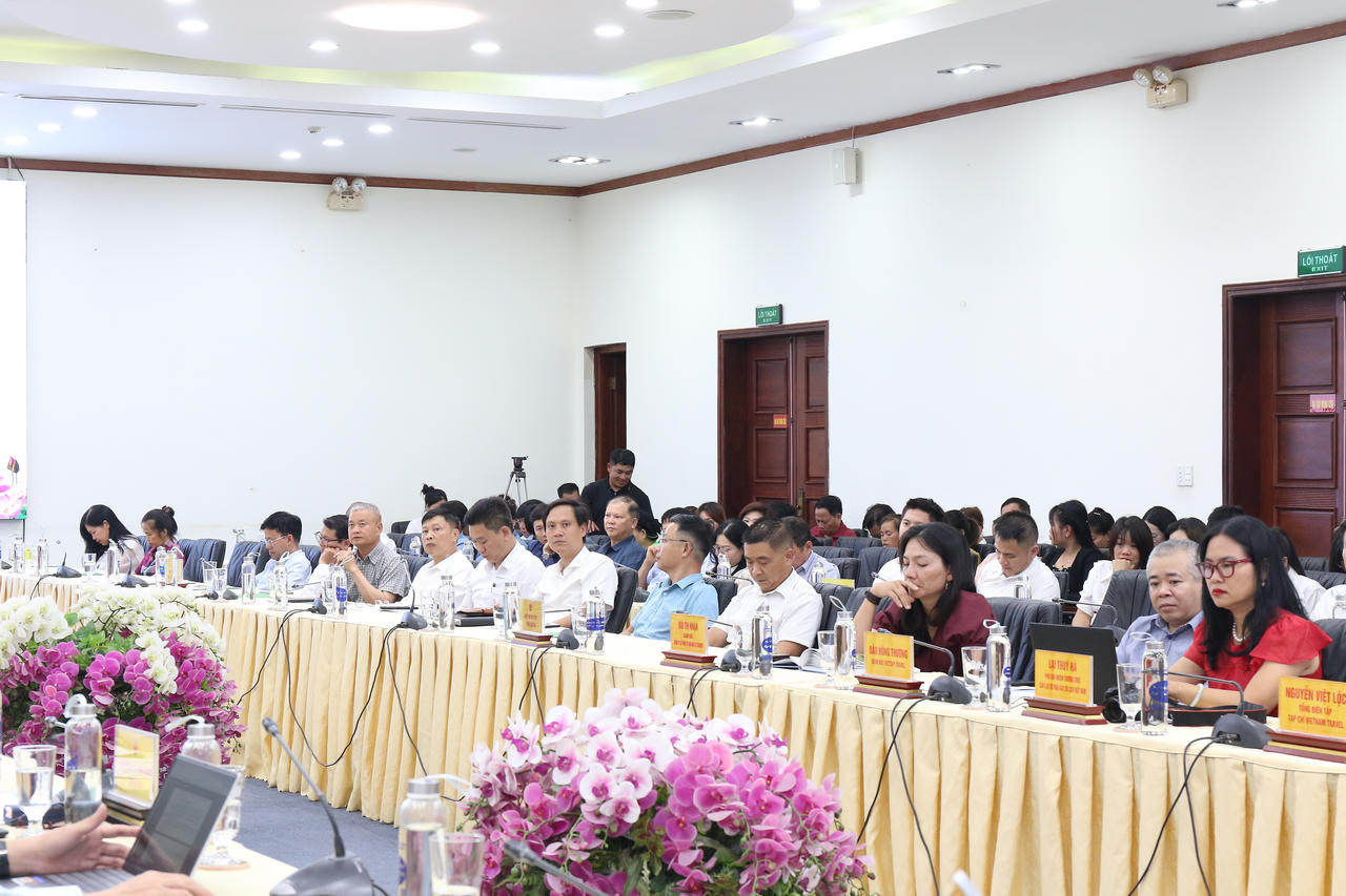 Tháo gỡ khó khăn cho du lịch Lào Cai phát triển