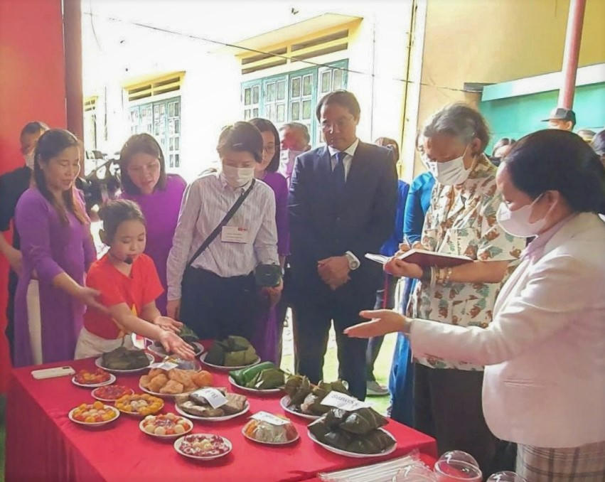 Công chúa Thái Lan thăm và làm việc tại trường Tiểu học Nam Cường