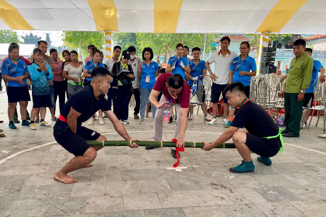 Khai mạc lễ hội đền Bảo Hà năm 2024