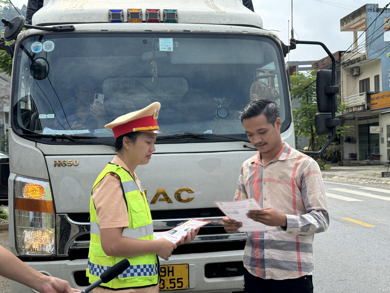 CSGT Công an các tỉnh ra quân bảo đảm ATGT dịp nghỉ lễ Quốc khánh 2/9 và khai giảng năm học mới